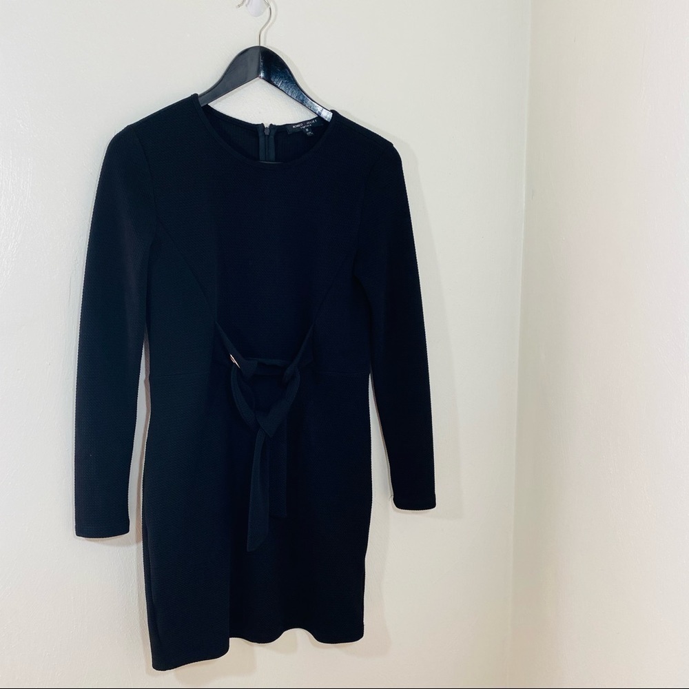 Romeo & Juliet Black Dress. Sz M.